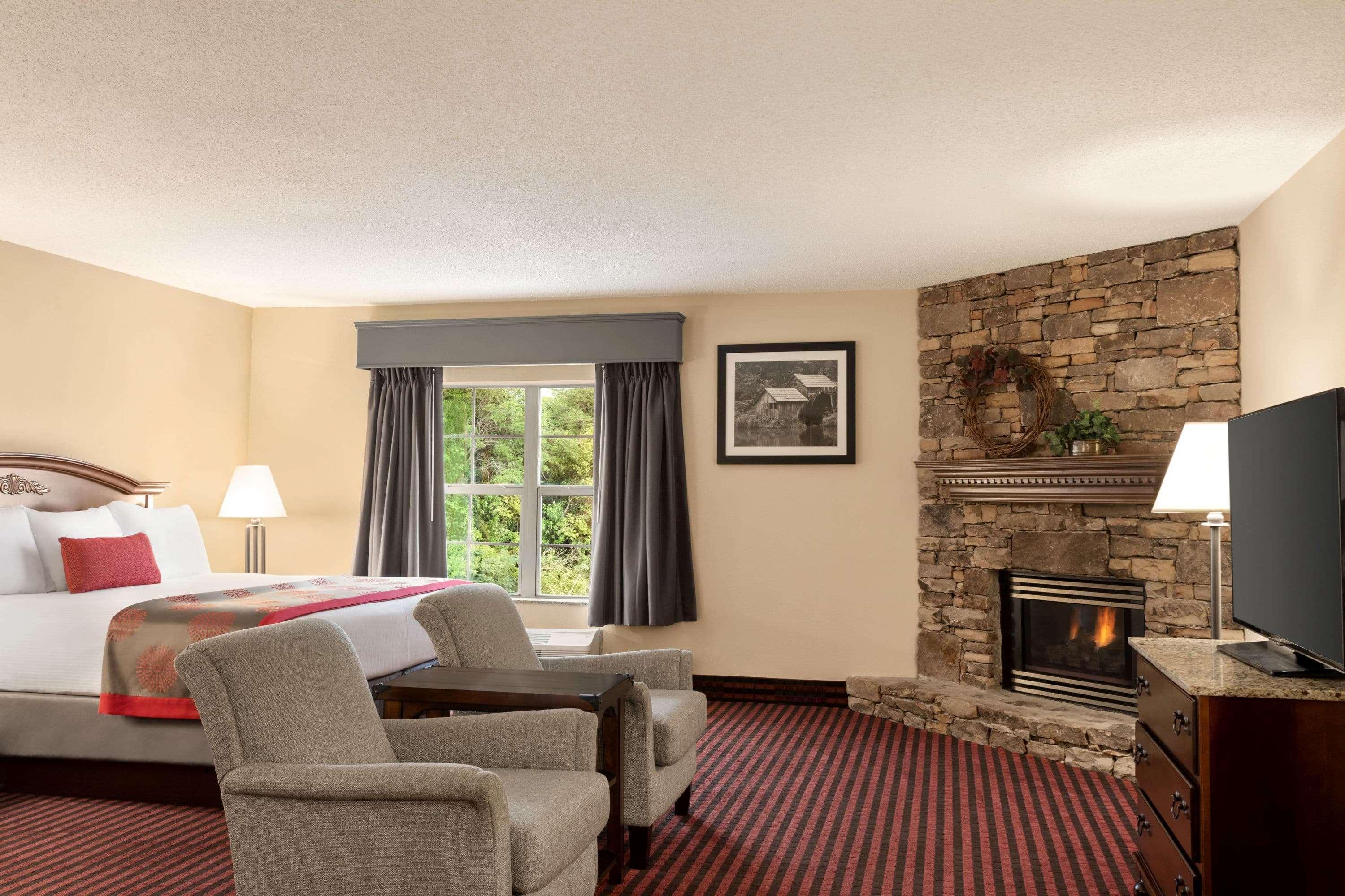 Ramada By Wyndham Pigeon Forge North Hotel Buitenkant foto