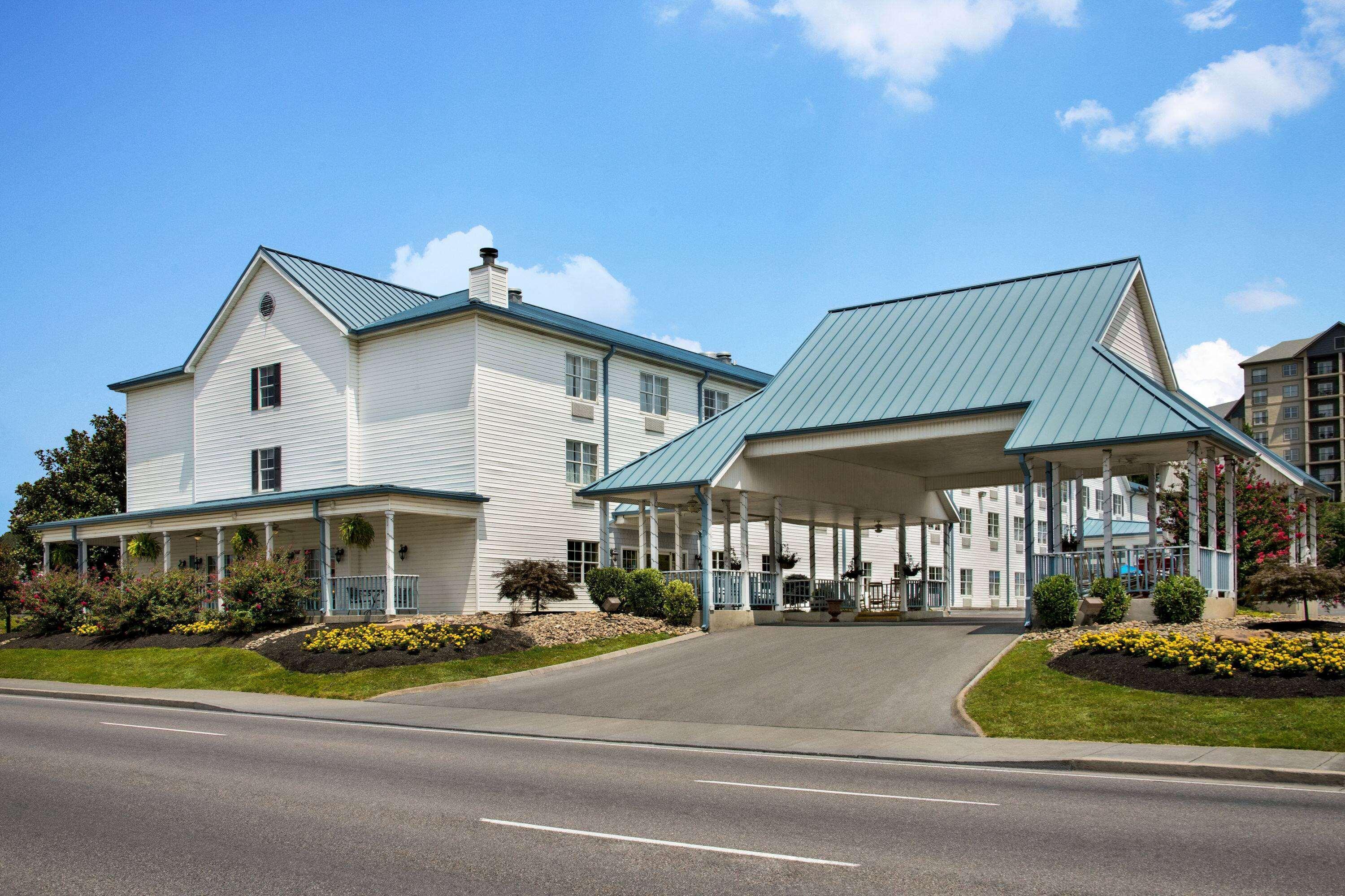 Ramada By Wyndham Pigeon Forge North Hotel Buitenkant foto
