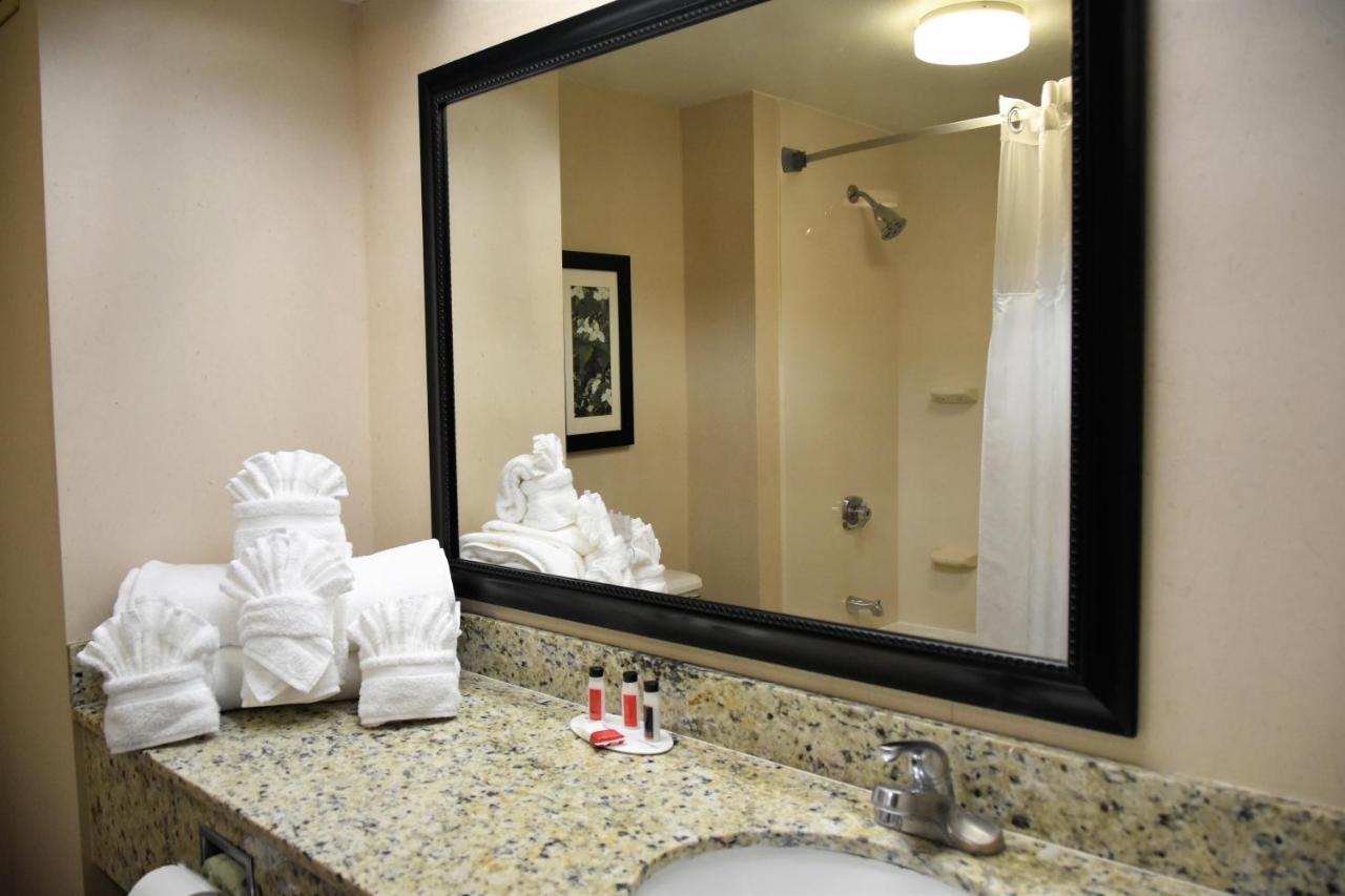 Ramada By Wyndham Pigeon Forge North Hotel Buitenkant foto