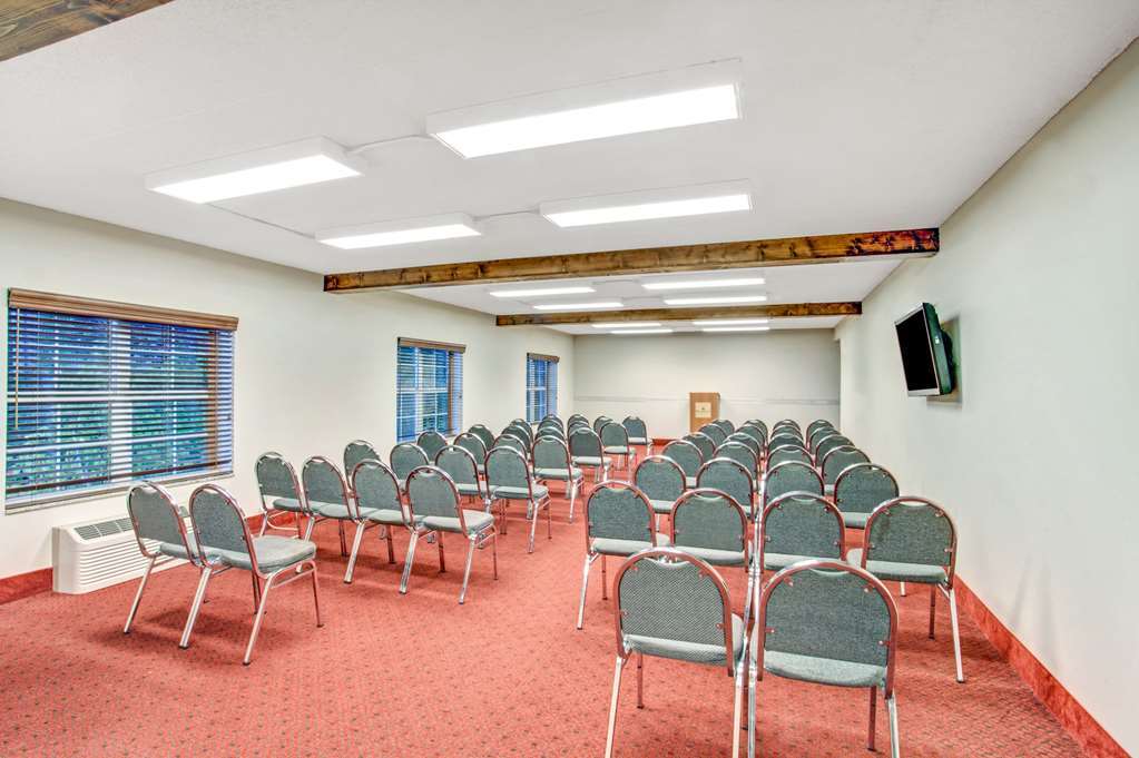 Ramada By Wyndham Pigeon Forge North Hotel Faciliteiten foto